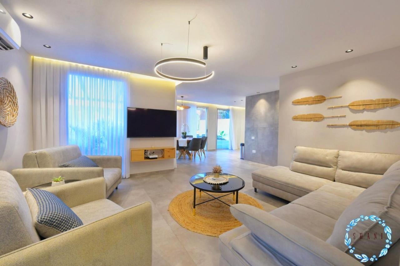 Shani House Of Style Seatara Villa 엘라트 외부 사진