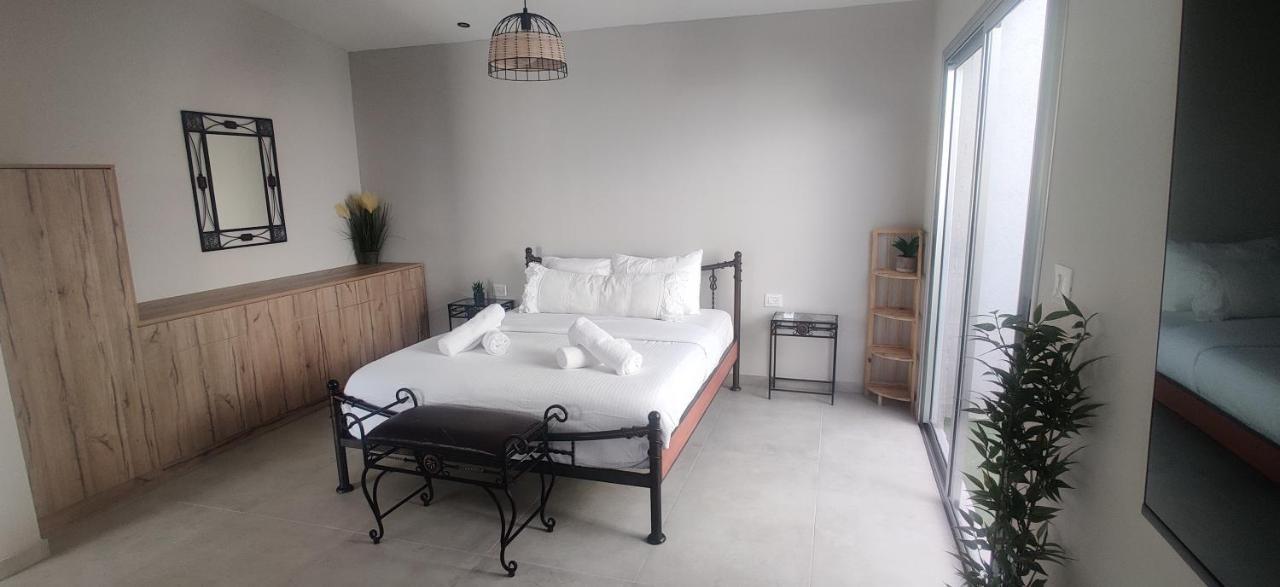 Shani House Of Style Seatara Villa 엘라트 객실 사진